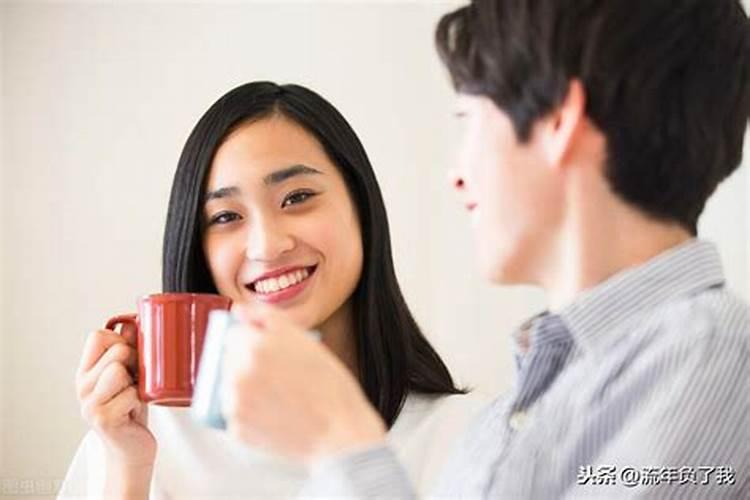 梦见女人主动找我来约会