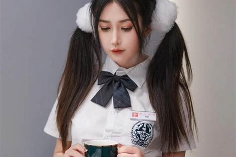 梦见女老师对我很好什么意思啊