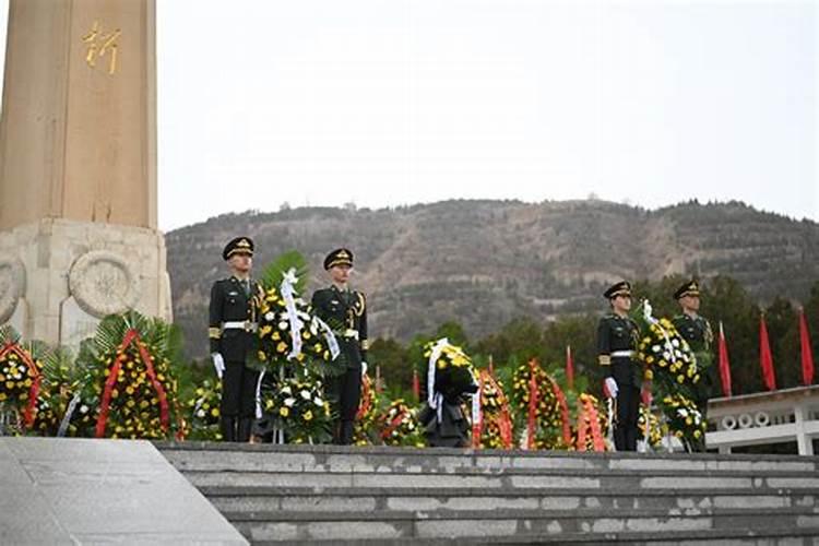 清明节祭扫烈士