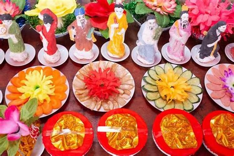 中元节庙宇祭司供品