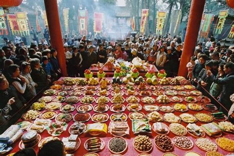 中元节寺庙祭祖