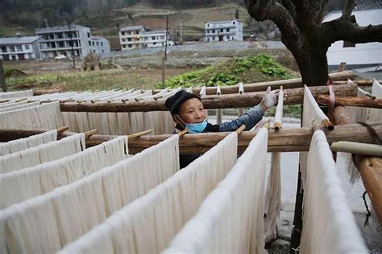 化太岁锦囊能不能别人帮我求的