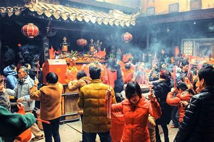 梦见上香祭拜是什么意思