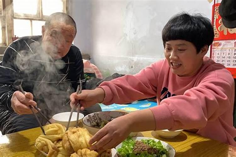 梦到帅哥给我做饭