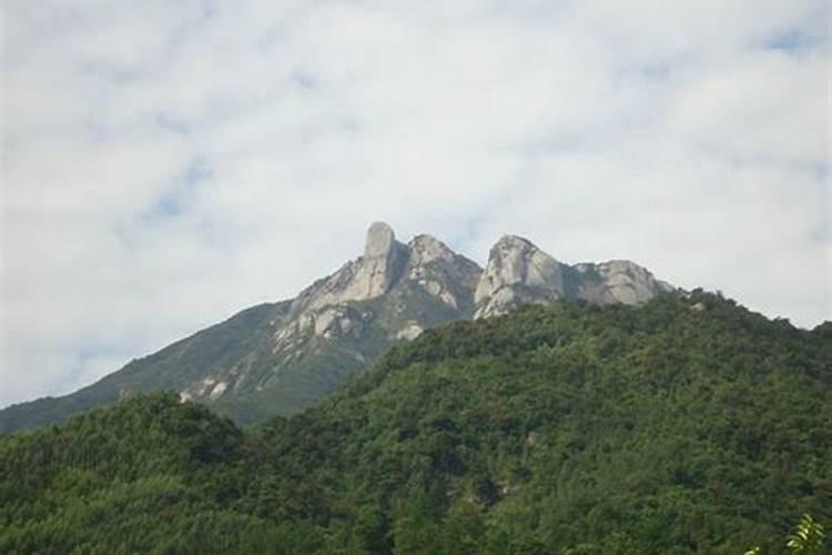 财神山风景区怎么样