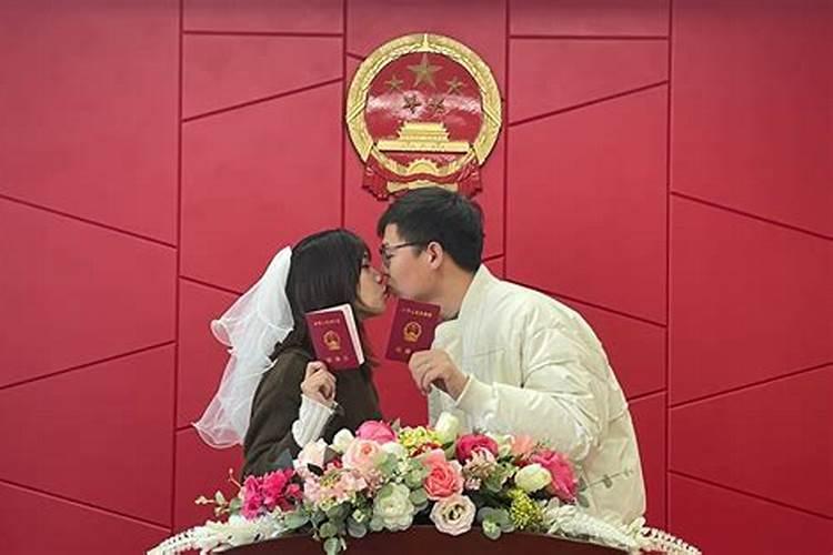 定兴婚姻登记处在什么位置