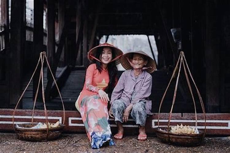 梦见活着的妈妈死了是什么兆头