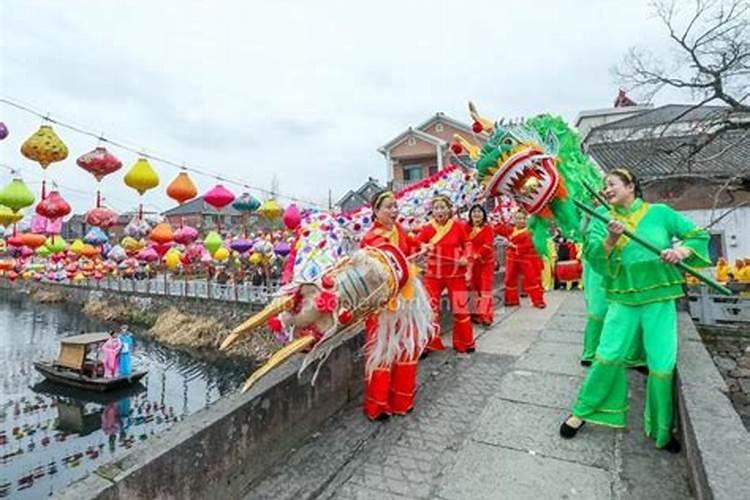 奥运烟花迎财神