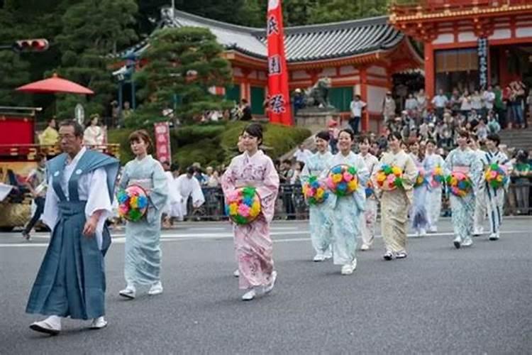 夏日祭奠