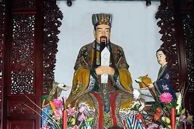 犯太岁要拜什么神