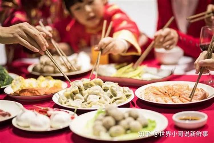 除夕吃年饭是几点开始吃