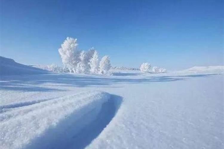 孕妇梦到厚厚的雪