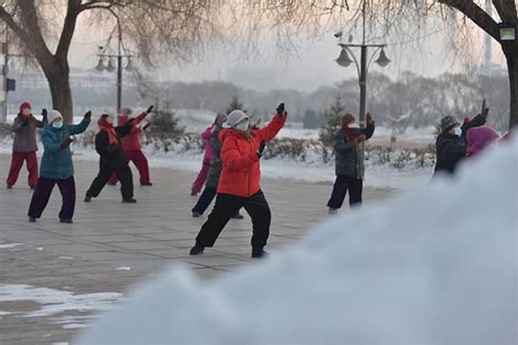 鱼从鱼缸跳出来风水上怎么讲