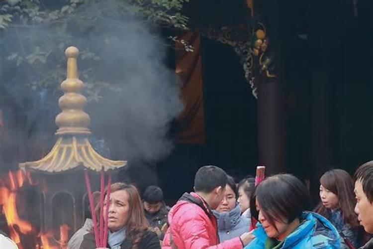 梦见上香祭拜点香特别旺怎么回事