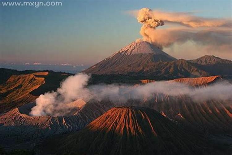 梦见火山喷发世界末日是什么征兆