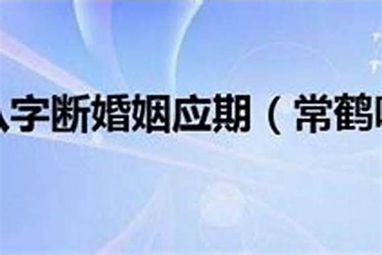 梦见水里面有好多死人是什么意思