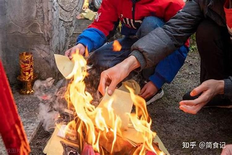 寒衣节什么时间去给祖宗烧纸