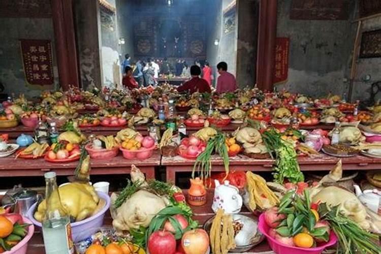 梦见全家人一起祭祖