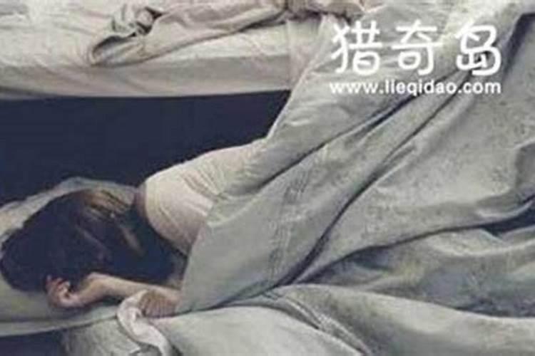 梦见死去亲人活着的时候算托梦吗