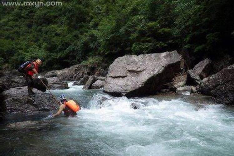 梦见河流水很急是什么意思啊解梦