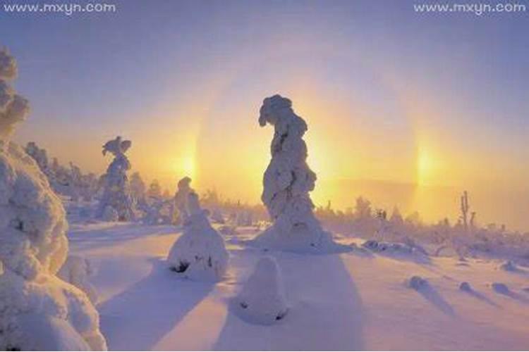 梦见地面有冰雪什么意思