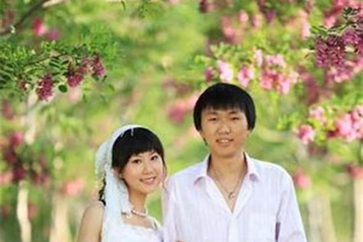 梦到自己的女朋友和别人结婚了还有孩子