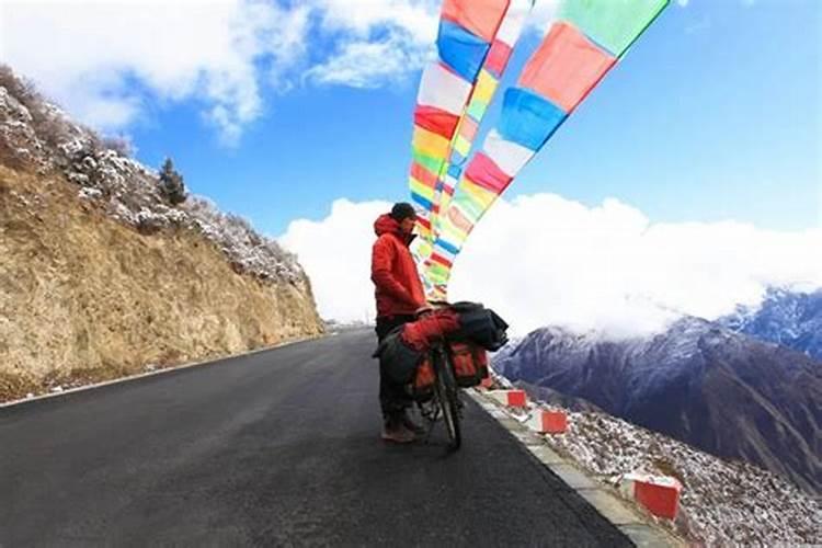 梦见骑车去山上