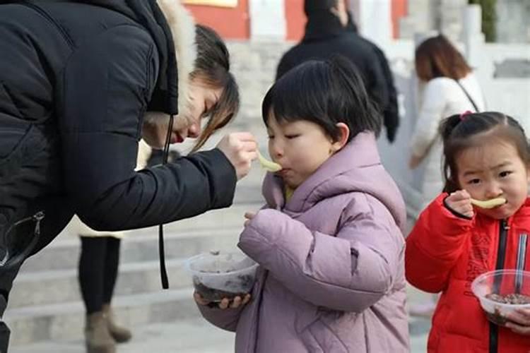 数虎女和什么属最合婚